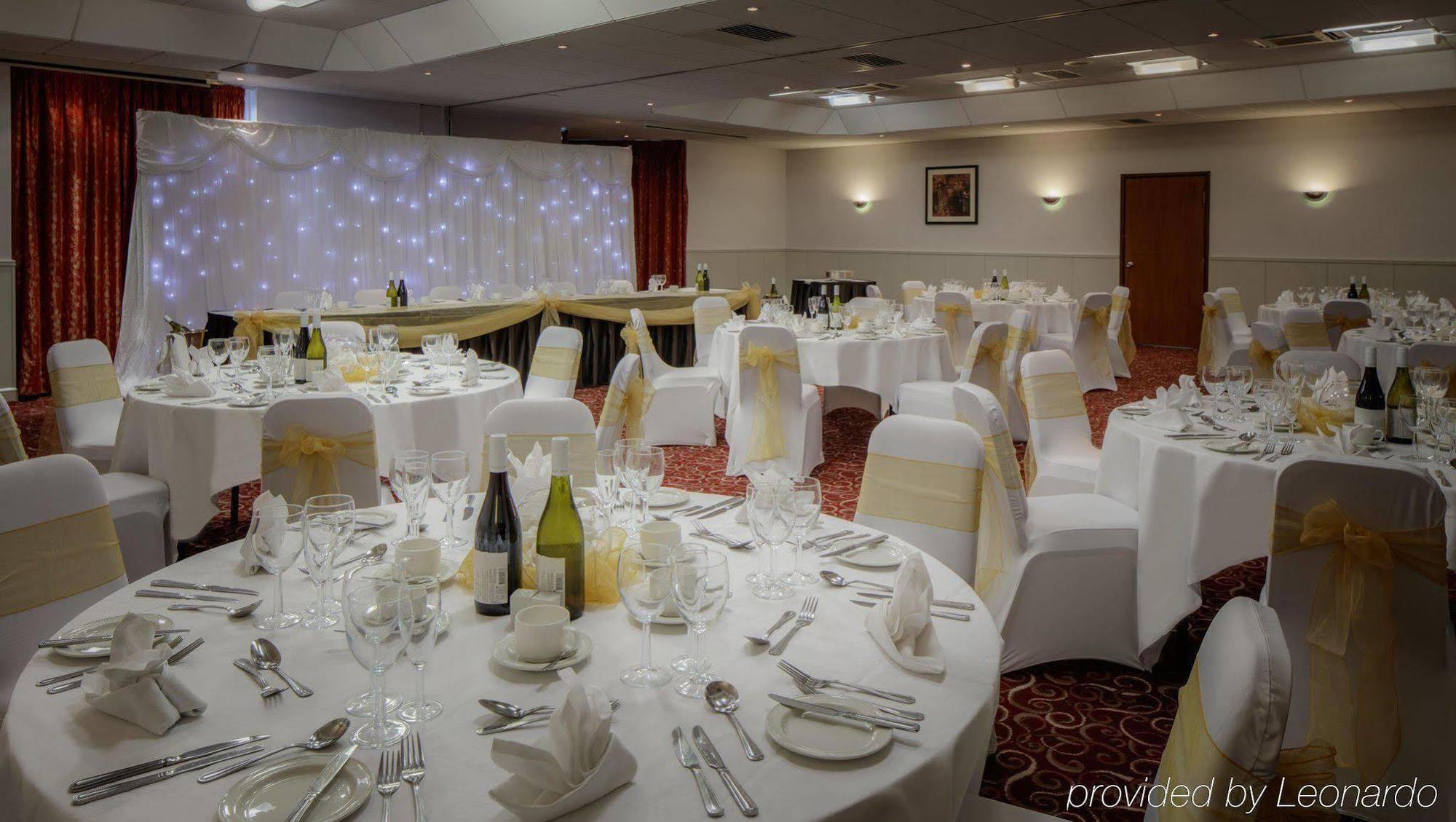 Doubletree By Hilton Aberdeen City Centre Ngoại thất bức ảnh